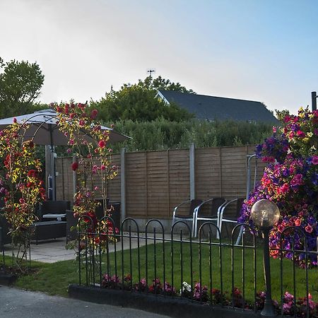 Hillview Self Catering Apartment Lusk Екстериор снимка