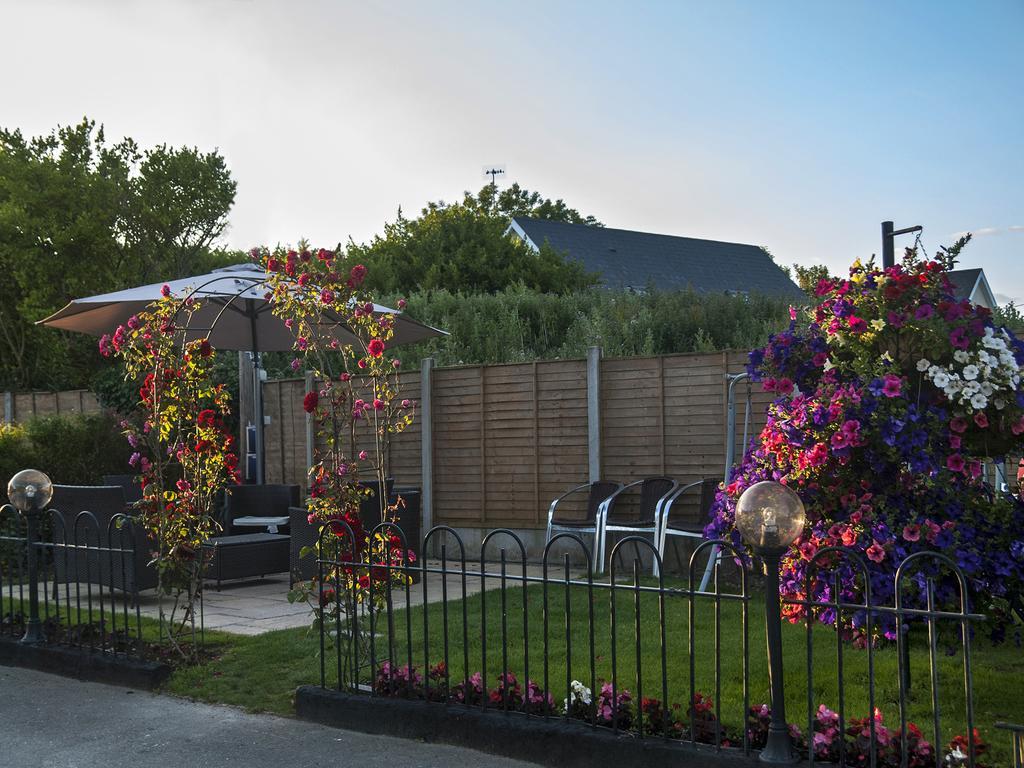 Hillview Self Catering Apartment Lusk Екстериор снимка