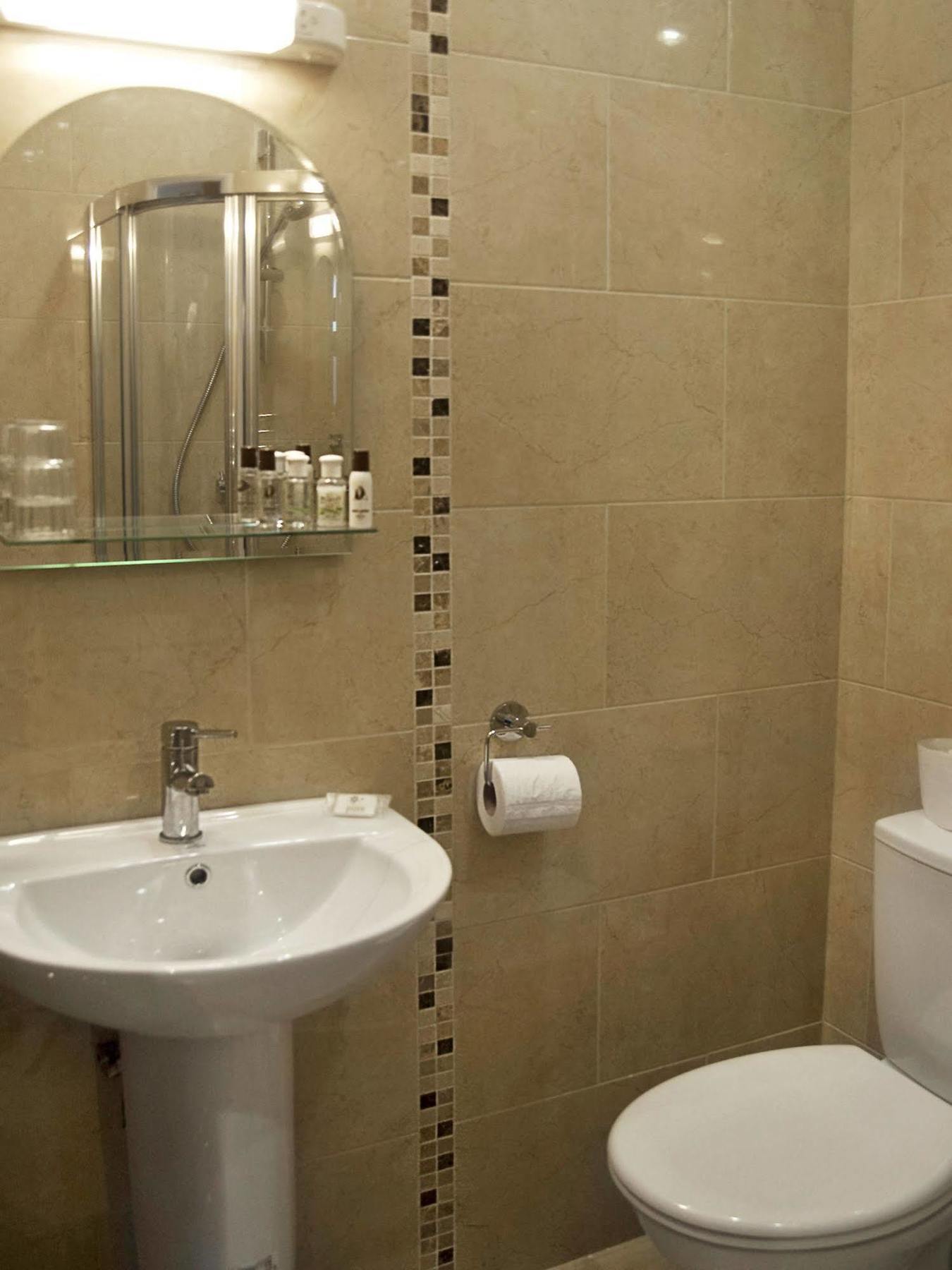 Hillview Self Catering Apartment Lusk Екстериор снимка