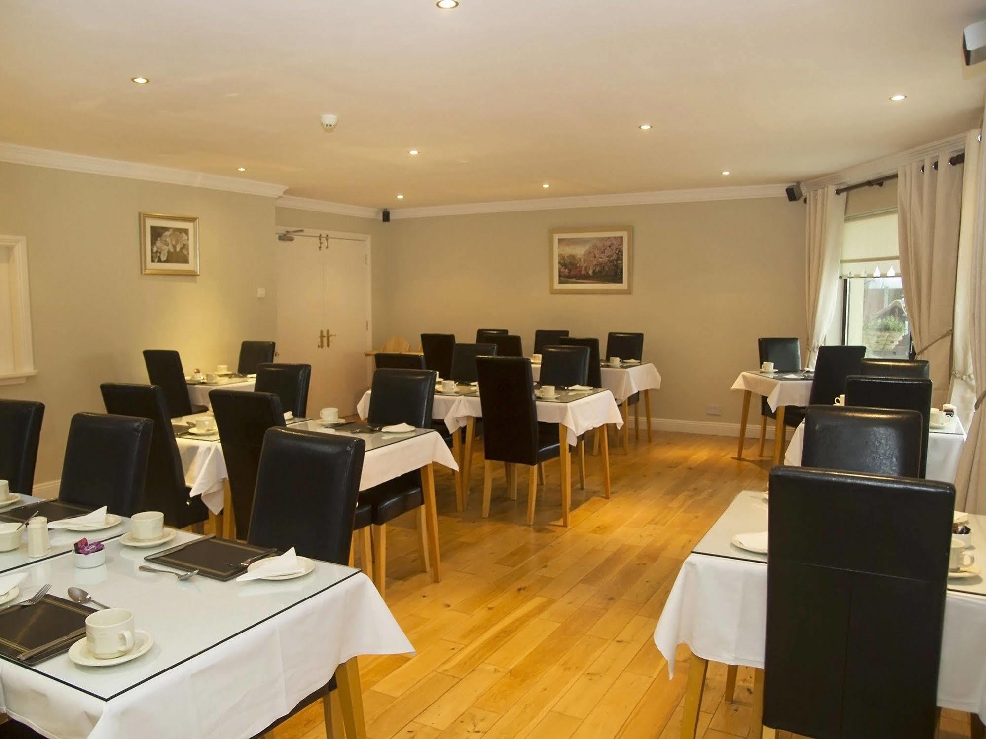 Hillview Self Catering Apartment Lusk Екстериор снимка